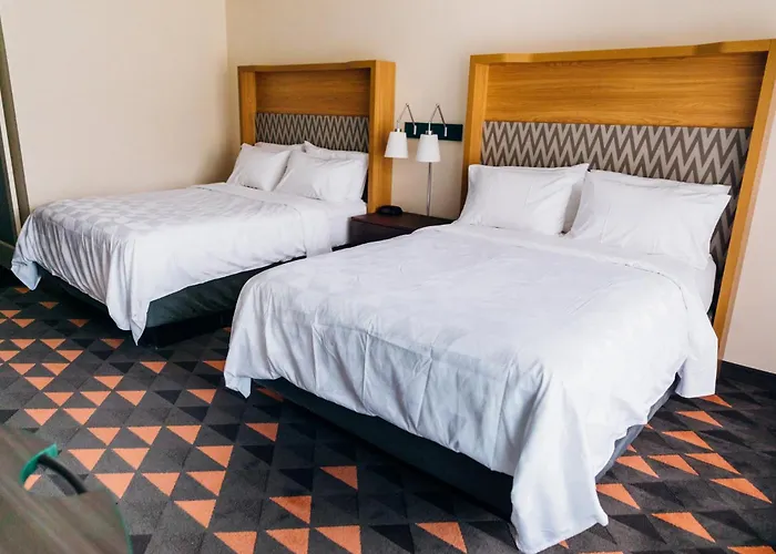 Hotel Phoenix-mesa Chandler By Ihg 3*