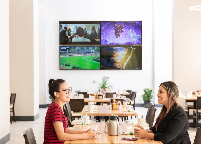 Hotel Phoenix-mesa Chandler By Ihg 3*