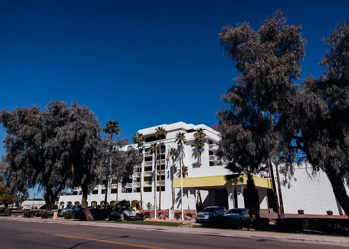Phoenix-mesa Chandler By Ihg Hotel