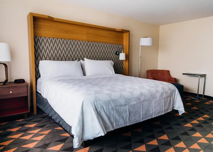 Hotel Phoenix-mesa Chandler By Ihg 3*