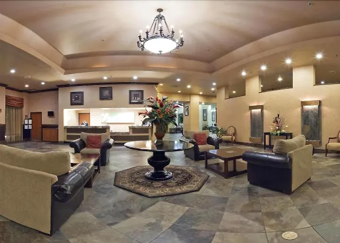 Hotel Phoenix-mesa Chandler By Ihg 3*