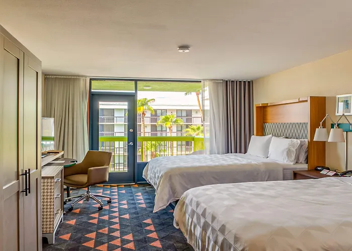 Phoenix-mesa Chandler By Ihg Hotel
