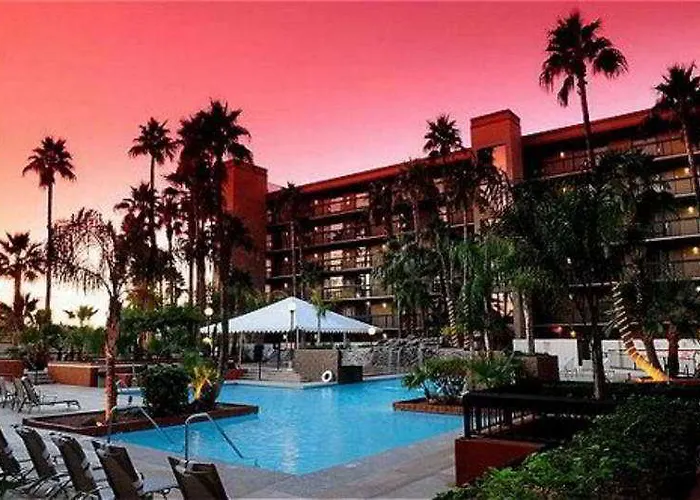 Phoenix-mesa Chandler By Ihg Hotel